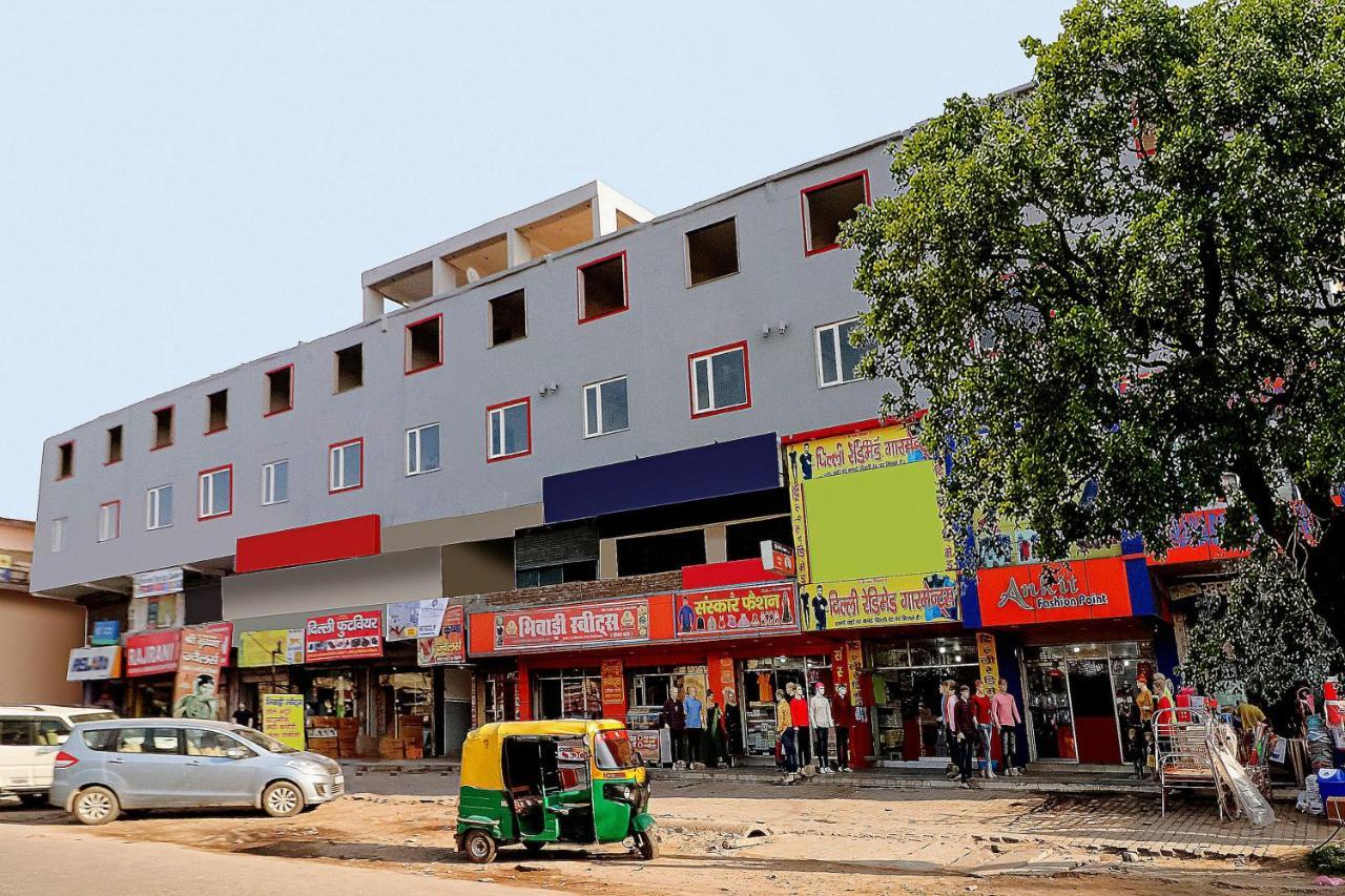Townhall Bhiwadi エクステリア 写真