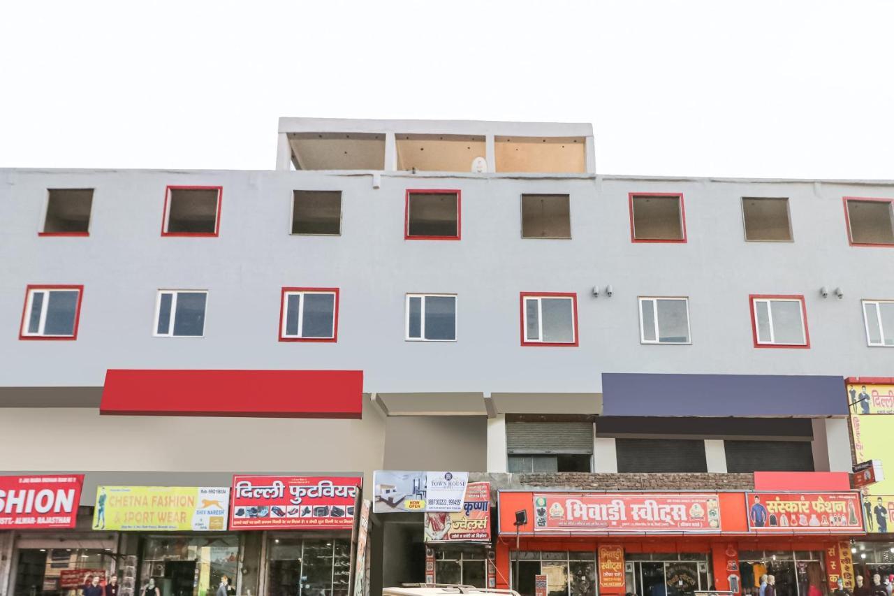 Townhall Bhiwadi エクステリア 写真